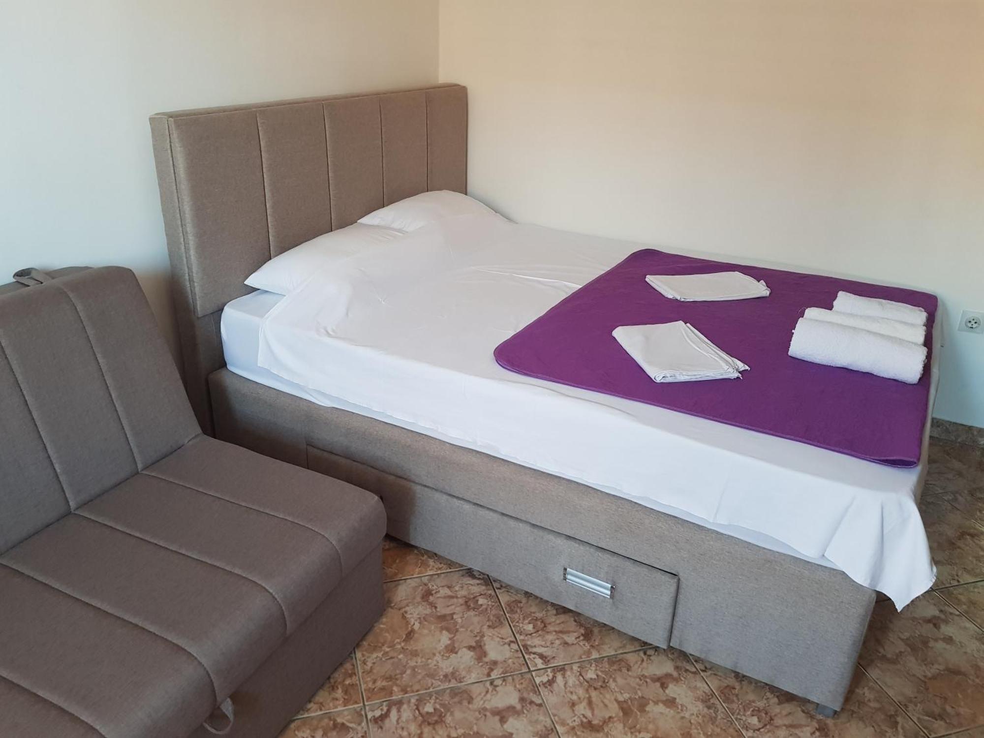 Apartments Drobni Pijesak Petrovac Szoba fotó