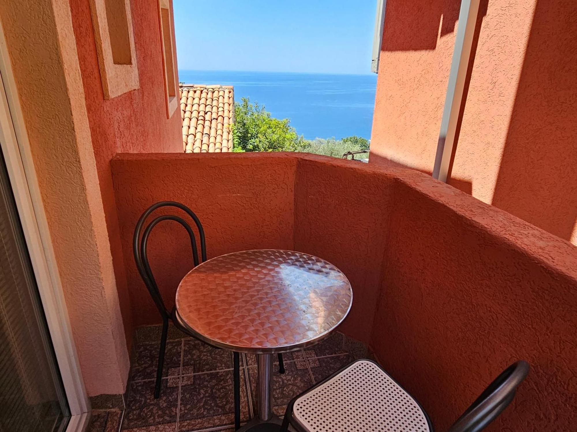Apartments Drobni Pijesak Petrovac Szoba fotó