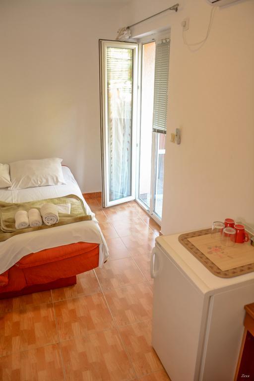 Apartments Drobni Pijesak Petrovac Kültér fotó