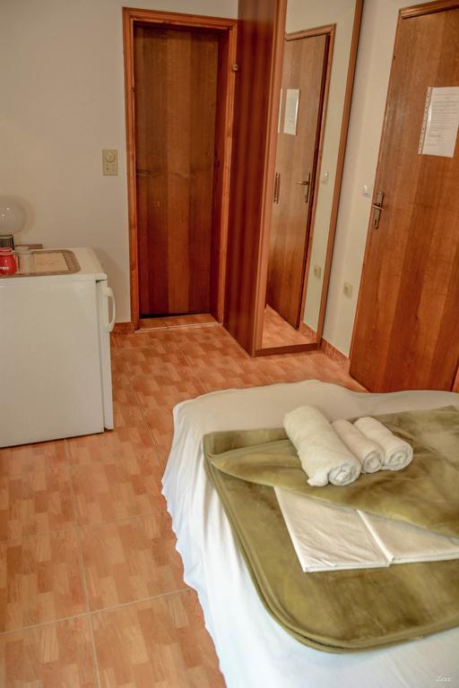 Apartments Drobni Pijesak Petrovac Kültér fotó