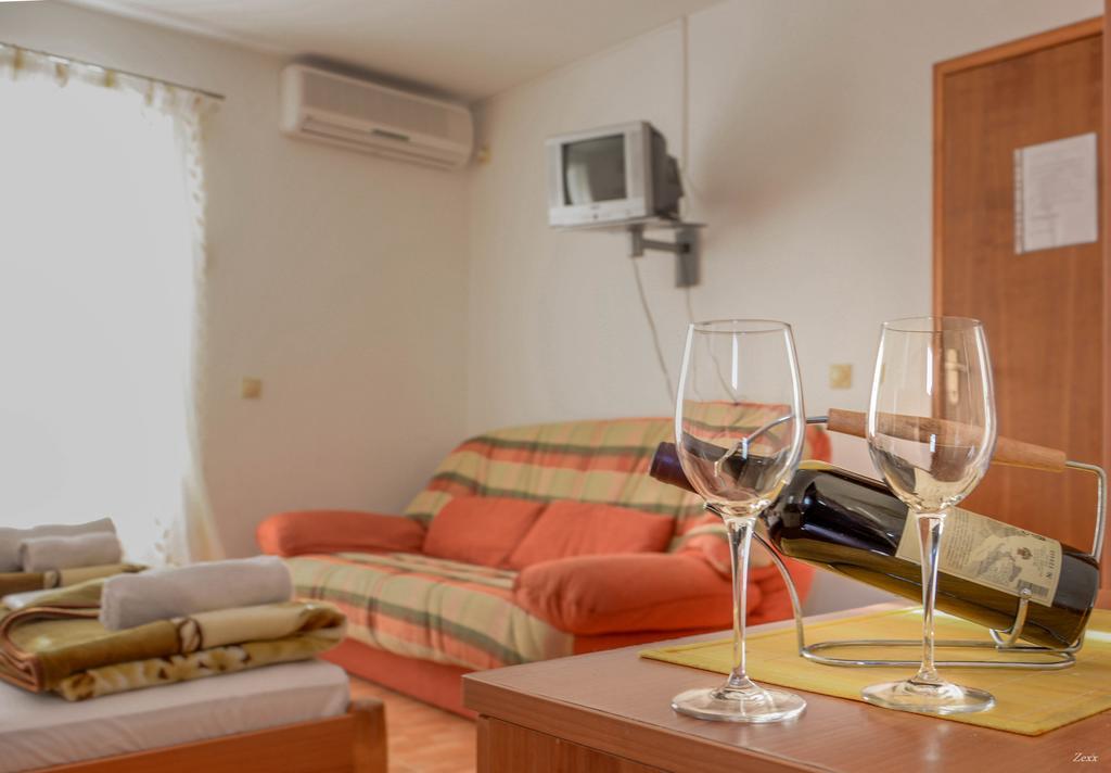 Apartments Drobni Pijesak Petrovac Kültér fotó