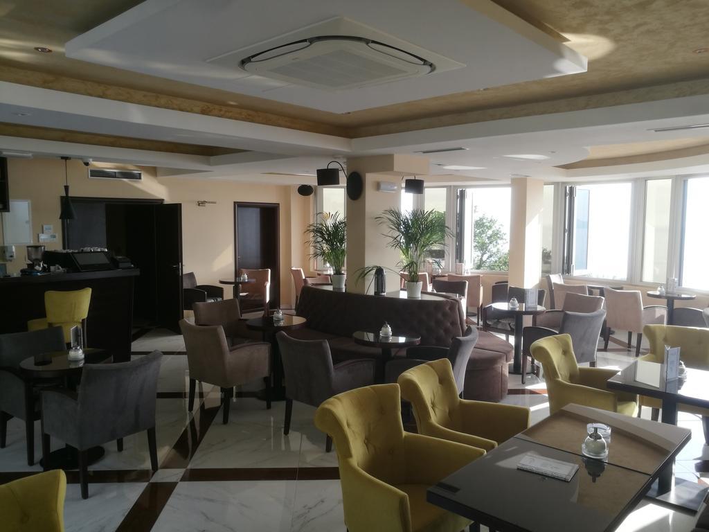 Apartments Drobni Pijesak Petrovac Kültér fotó