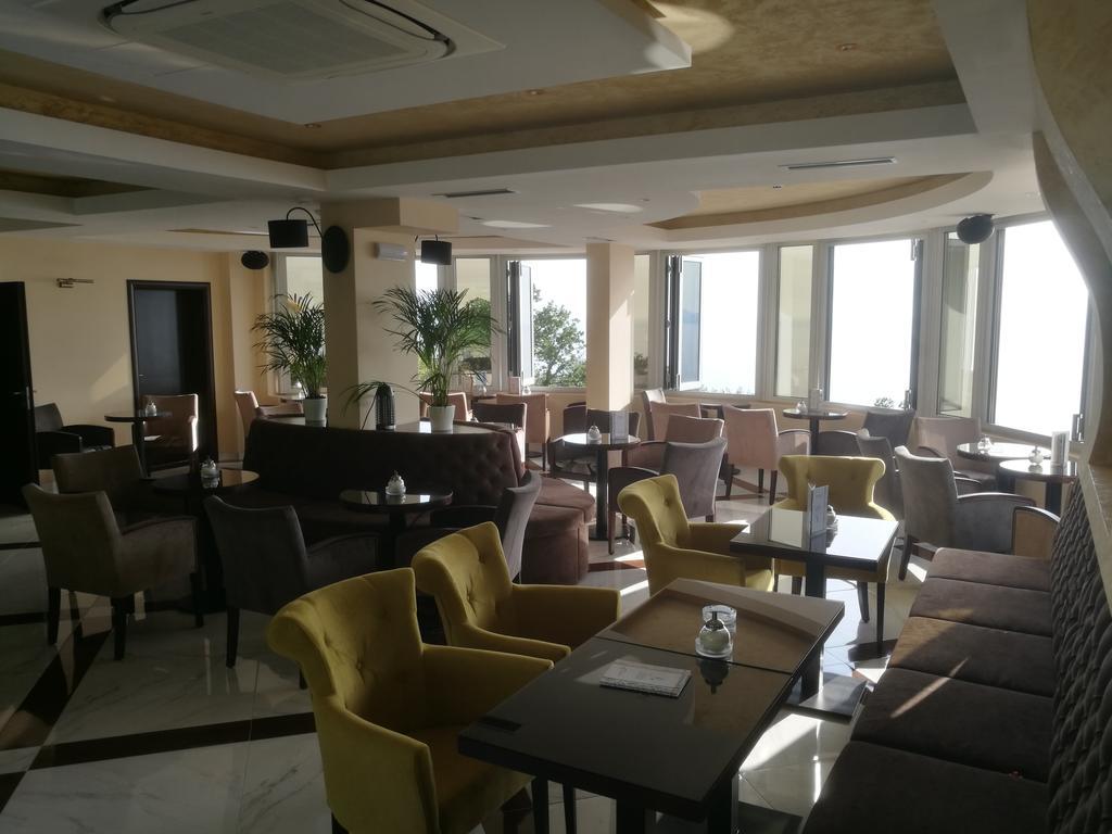 Apartments Drobni Pijesak Petrovac Kültér fotó